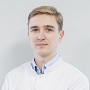 Lekarz stomatolog Mateusz Kufieta